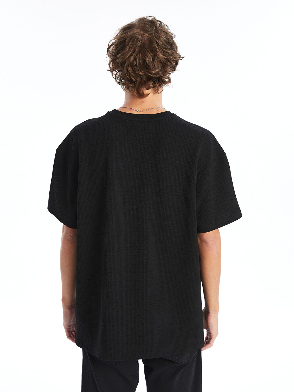 Siyah Bisiklet Yaka Kısa Kollu Erkek Tişört-3