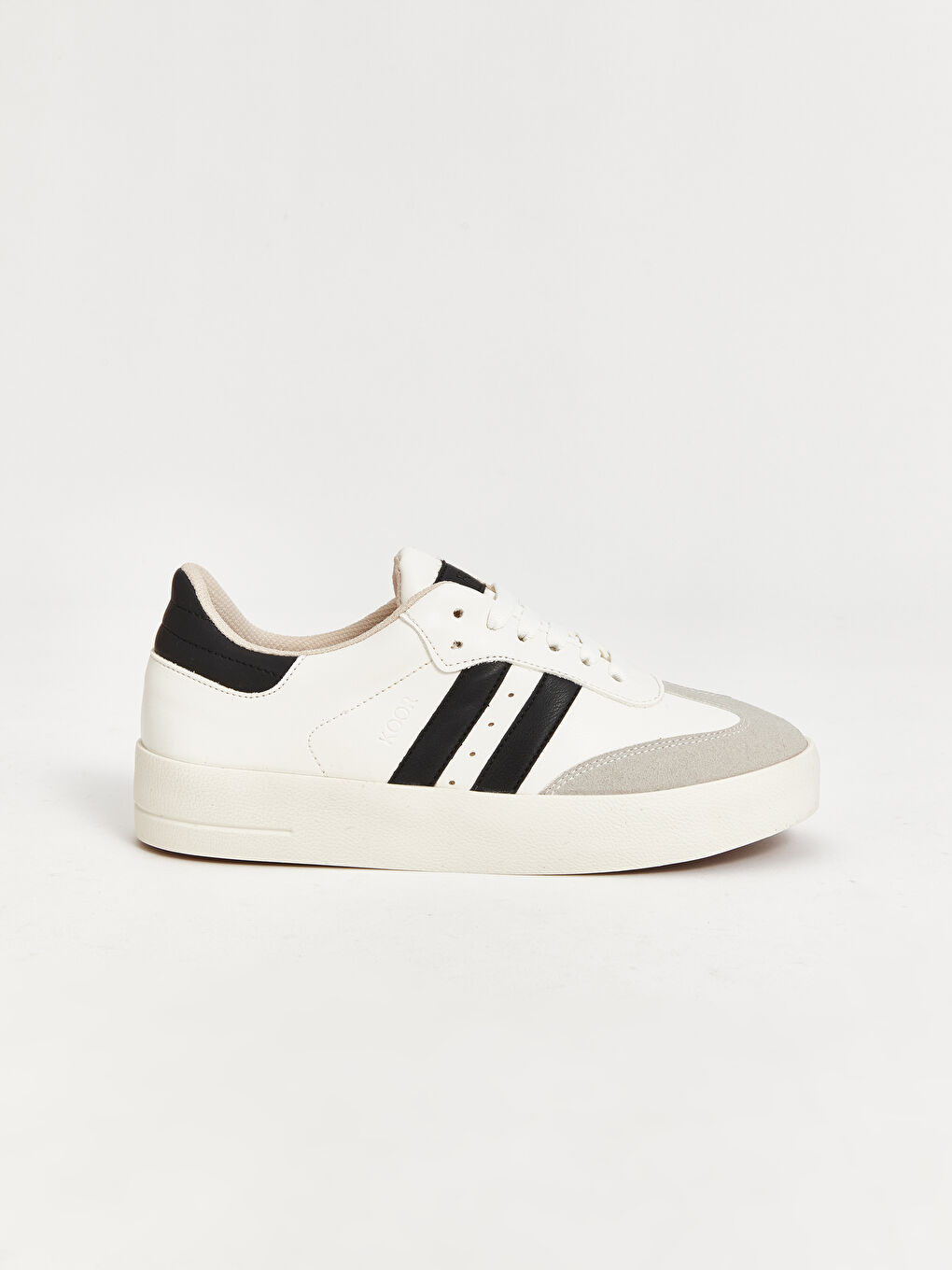 Siyah Bağcıklı Kadın Spor Ayakkabı-1