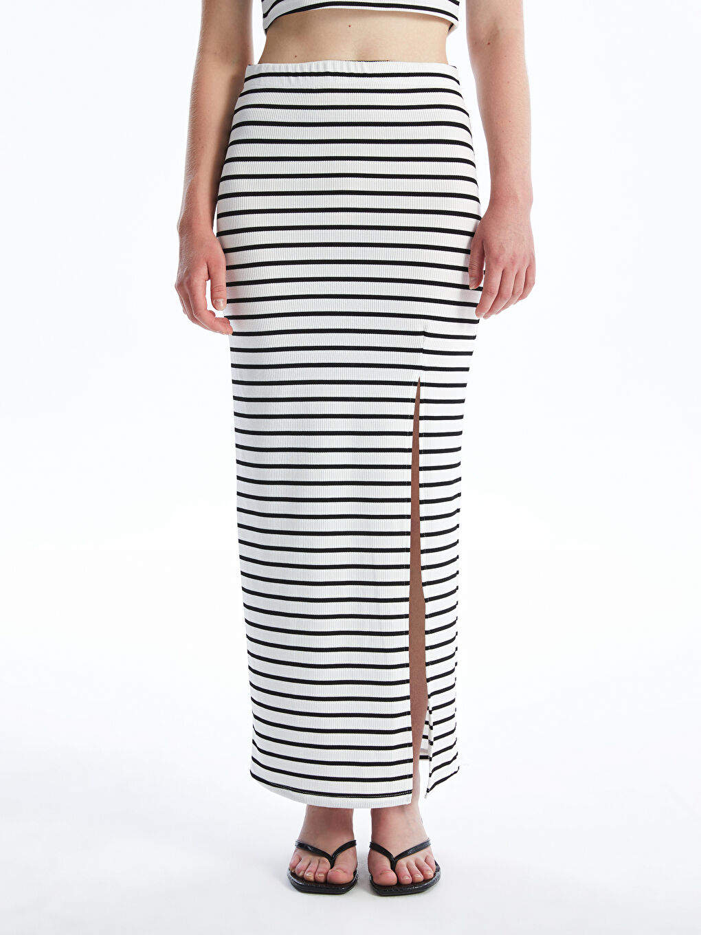 Beyaz Dar Fit Çizgili Kadın Etek-1