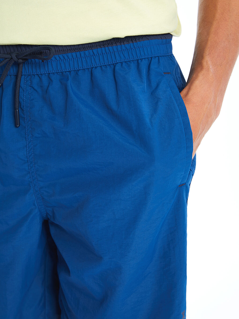 Short Length Basic Men's Swimming Shorts-2