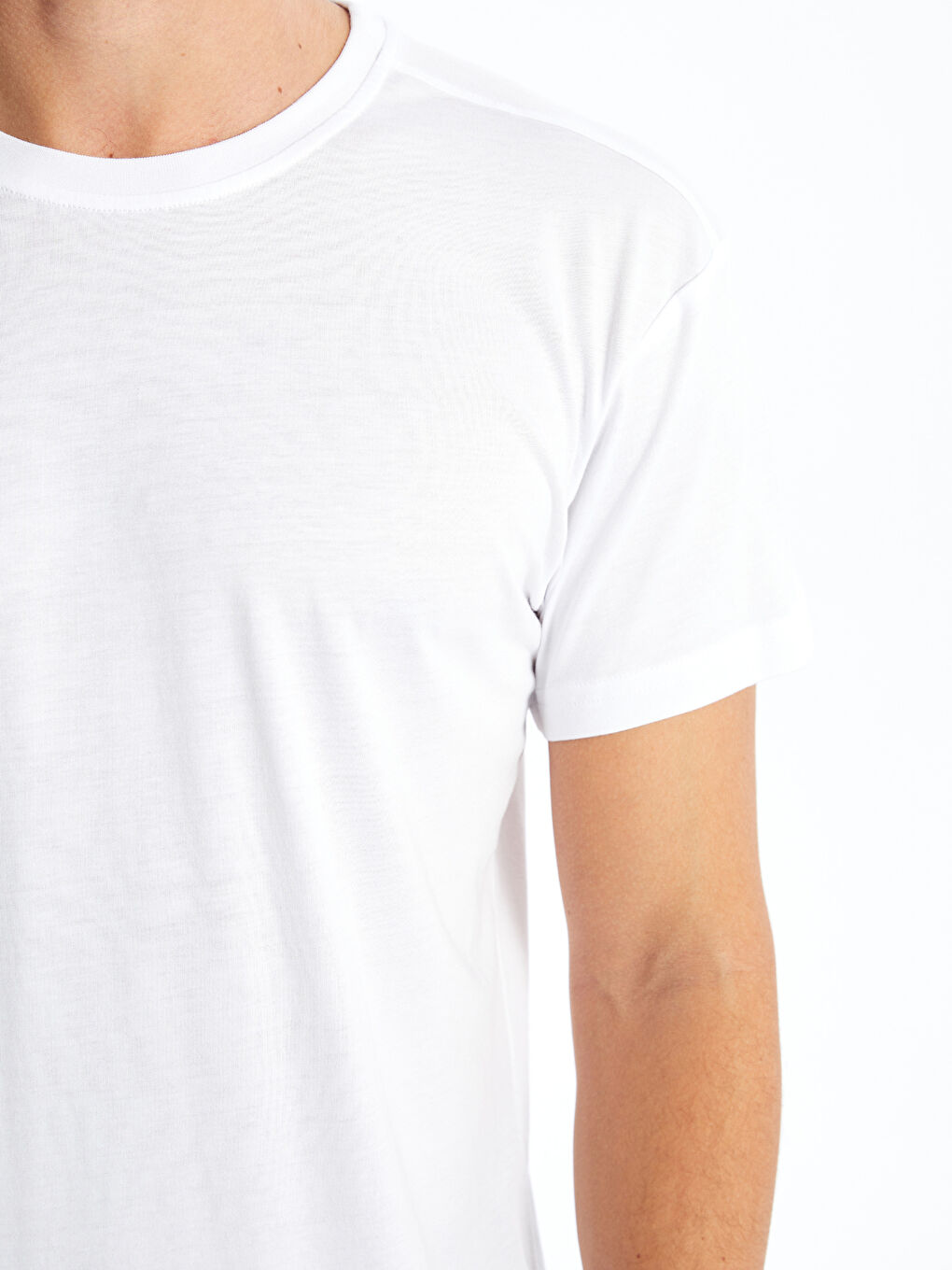 Beyaz Bisiklet Yaka Kısa Kollu Erkek Pijama Üst-2