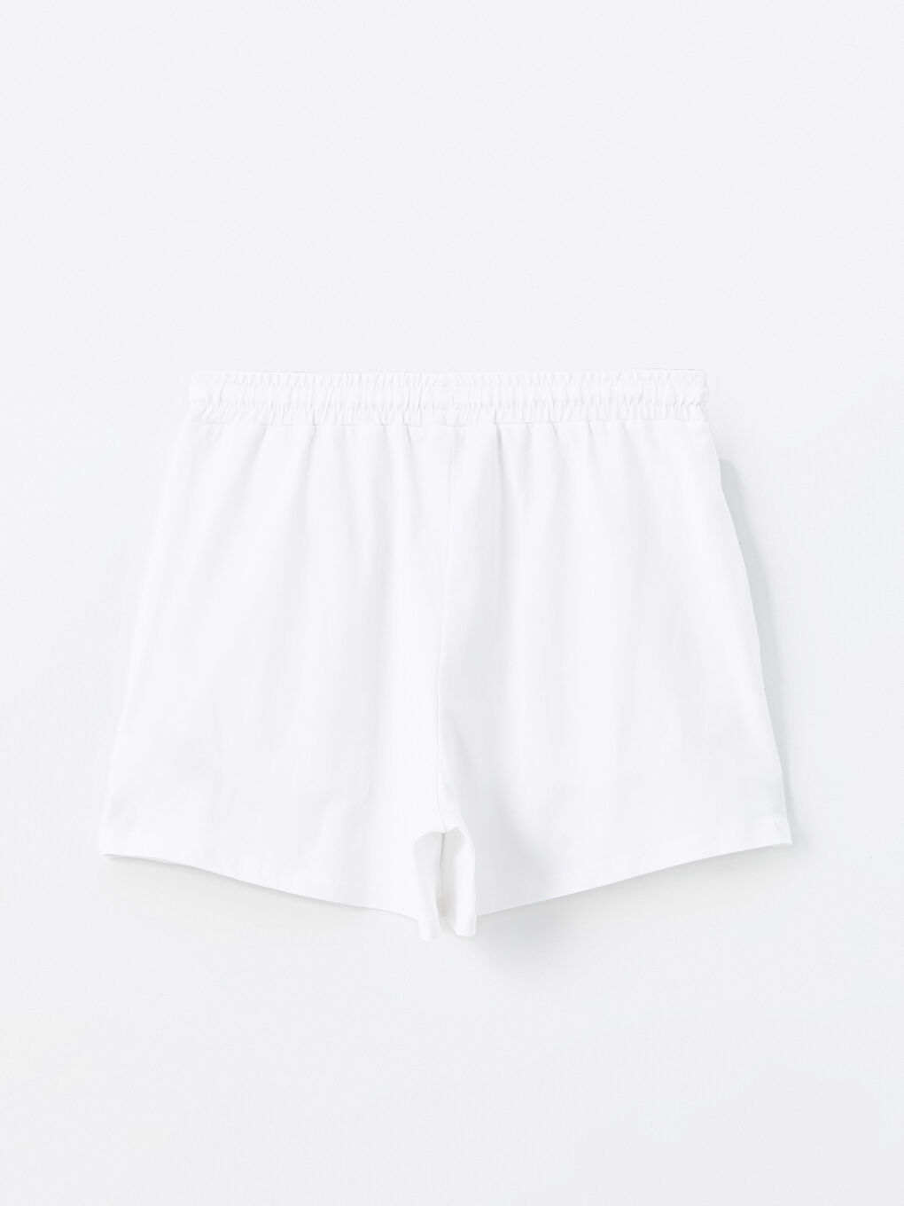 Beyaz Beli Lastikli Kadın Şort-5