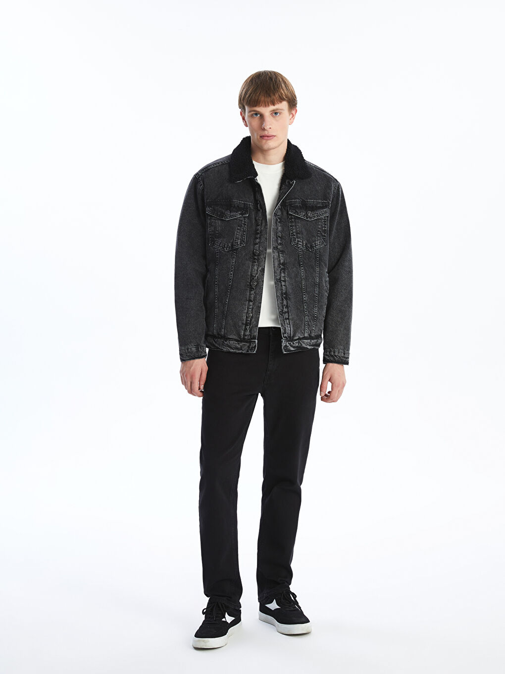 Siyah Rahat Kalıp Gömlek Yaka Erkek Jean Mont-1