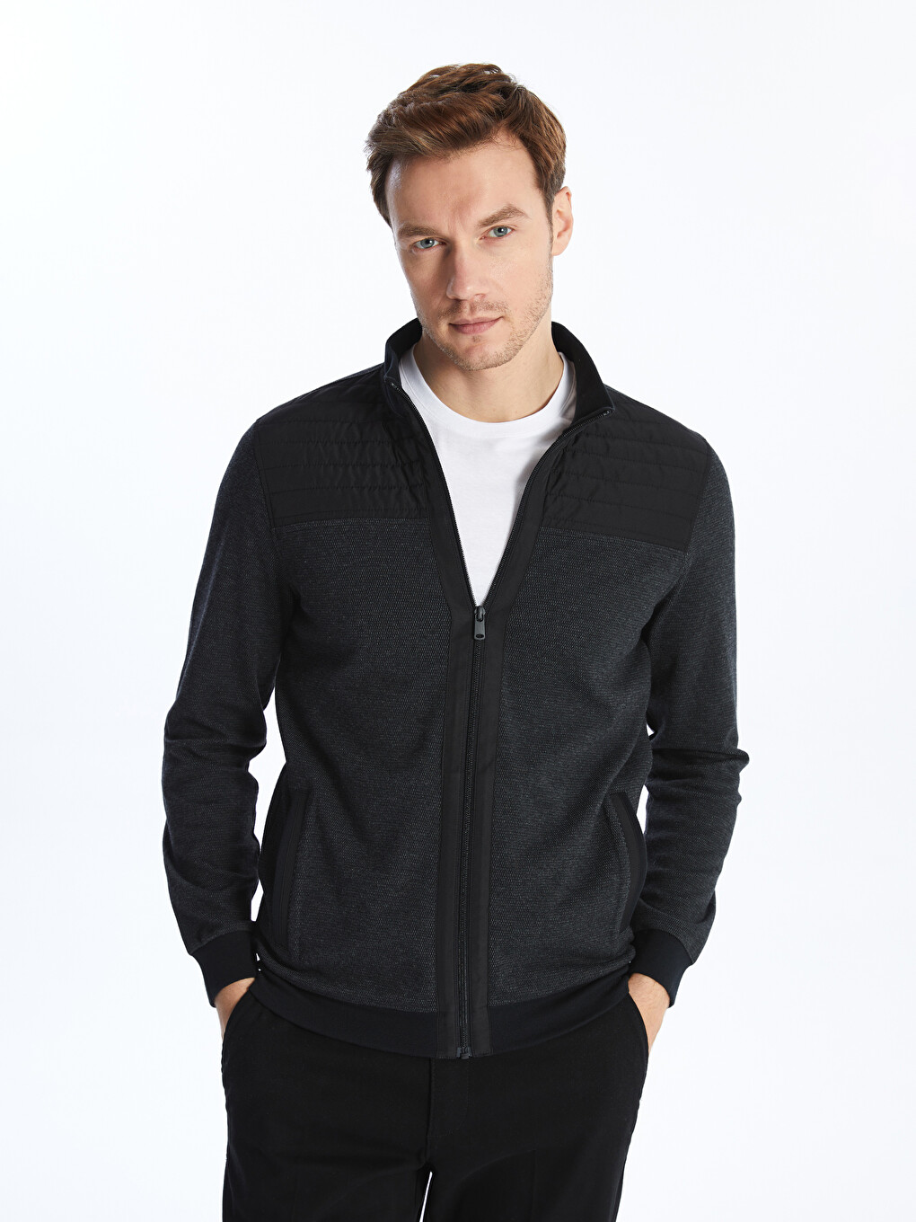 Siyah Dik Yaka Uzun Kollu Erkek Fermuarlı Sweatshirt