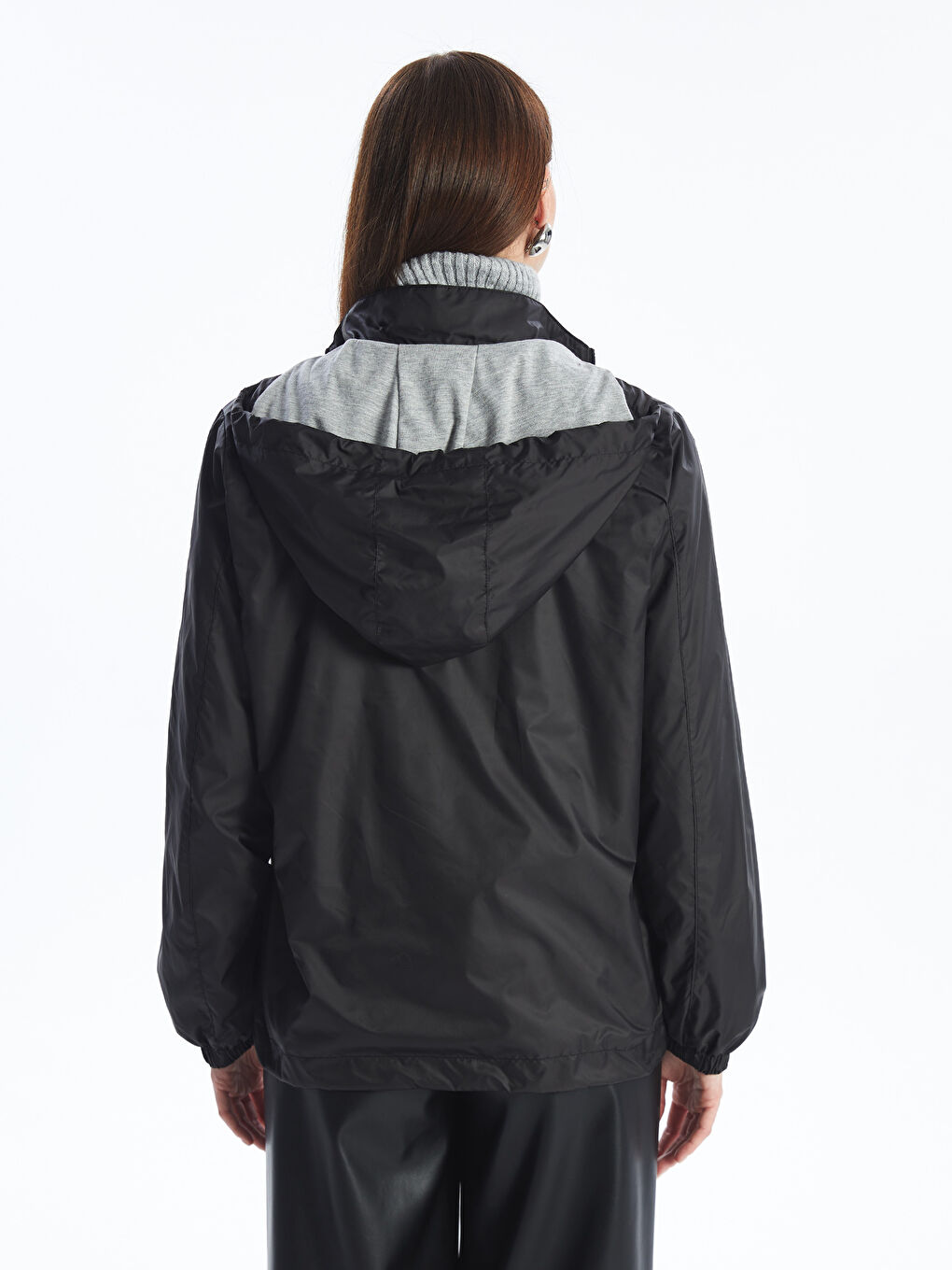 LCWAIKIKI Classic Hooded Women's Raincoat -S46412Z8-CVL