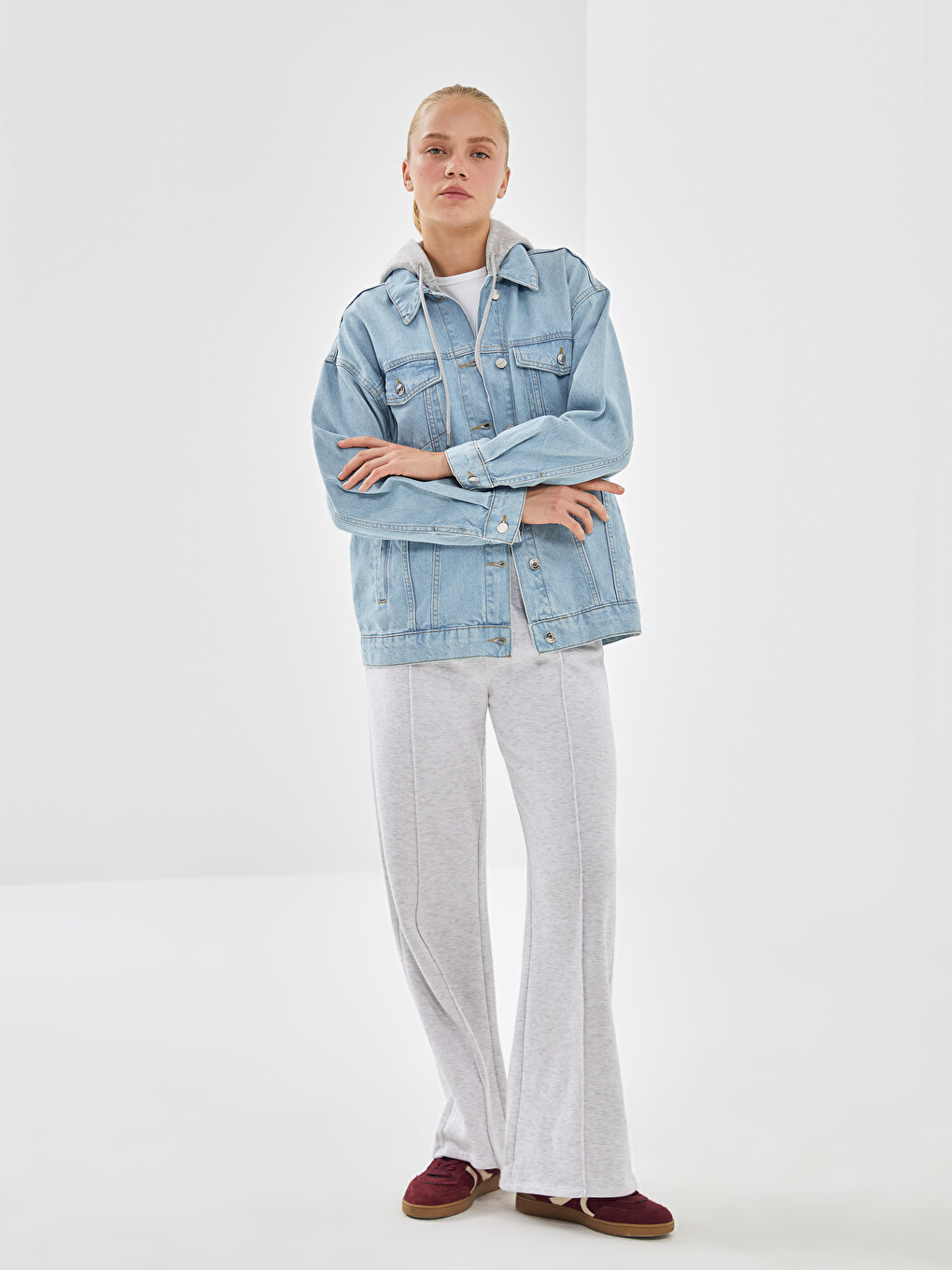 Hooded Oversize Women's Denim Jacket-1