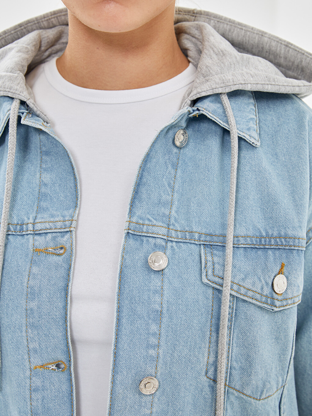 Hooded Oversize Women's Denim Jacket-2