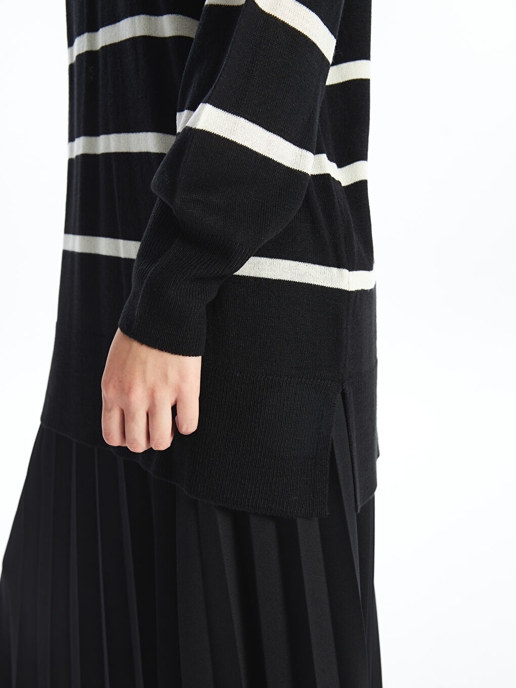 LCW Modest Half Turtleneck Striped Long Sleeve Women's Knitwear Tunic -W40028Z8-LEG