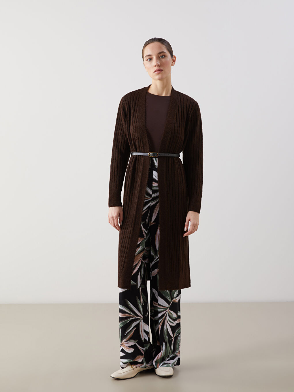 Kahverengi Şal Yaka Oversize Kadın Triko Hırka-1