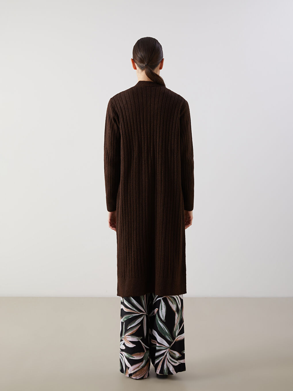 Kahverengi Şal Yaka Oversize Kadın Triko Hırka-3