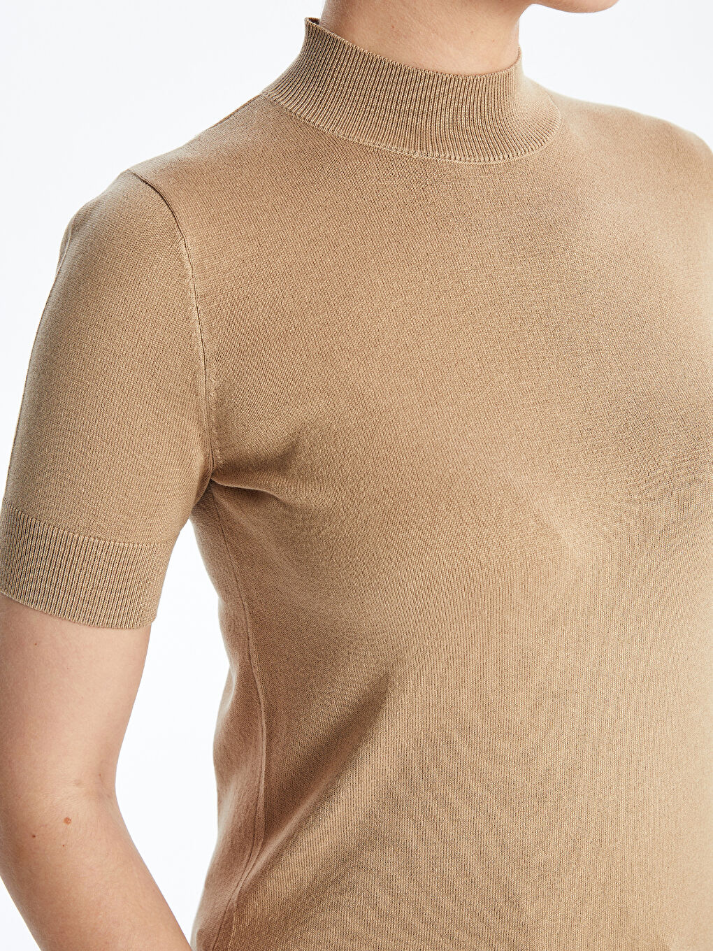 Funnel Neck Plain Short Sleeve Women's Knitwear Sweater-2