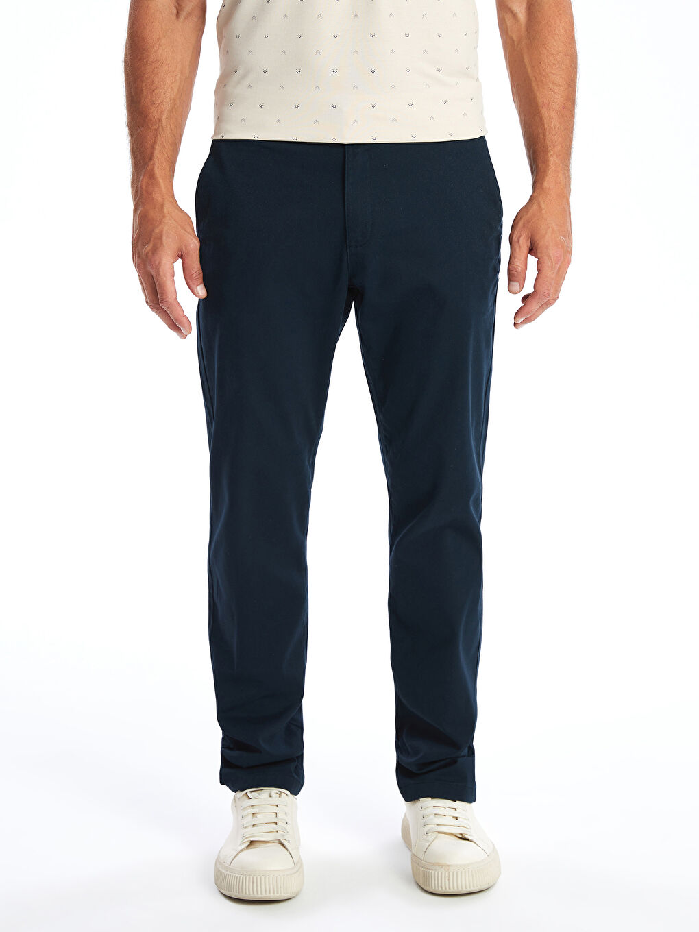 LCWAIKIKI Classic Lacivert Standart Kalıp Gabardin Erkek Chino Pantolon - 1