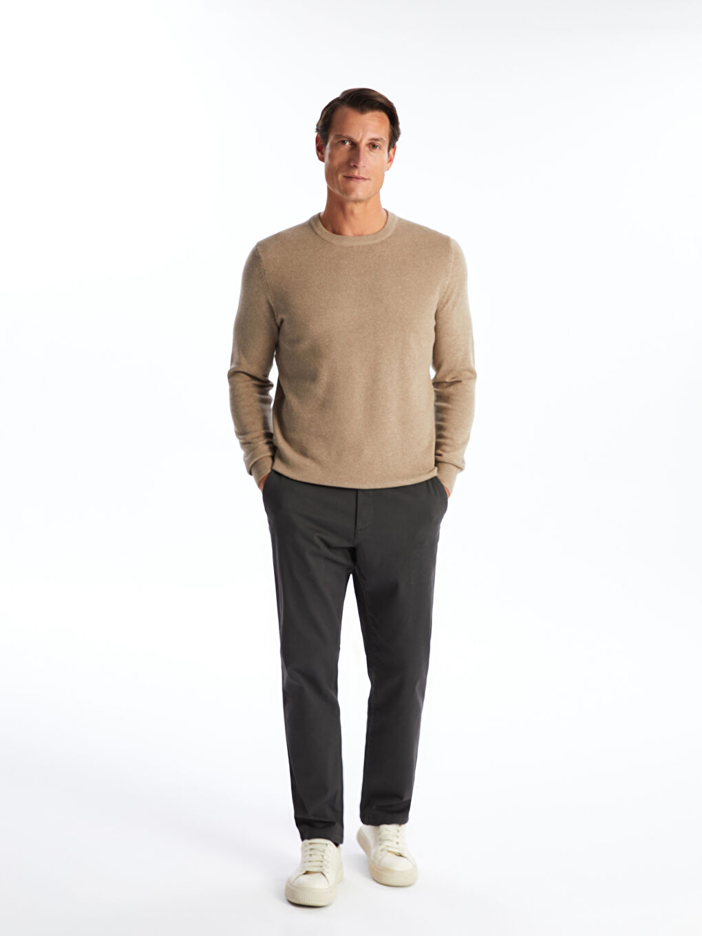 LCWAIKIKI Classic Standard Fit Gabardine Men's Chino Trousers -W40429Z8-S2L