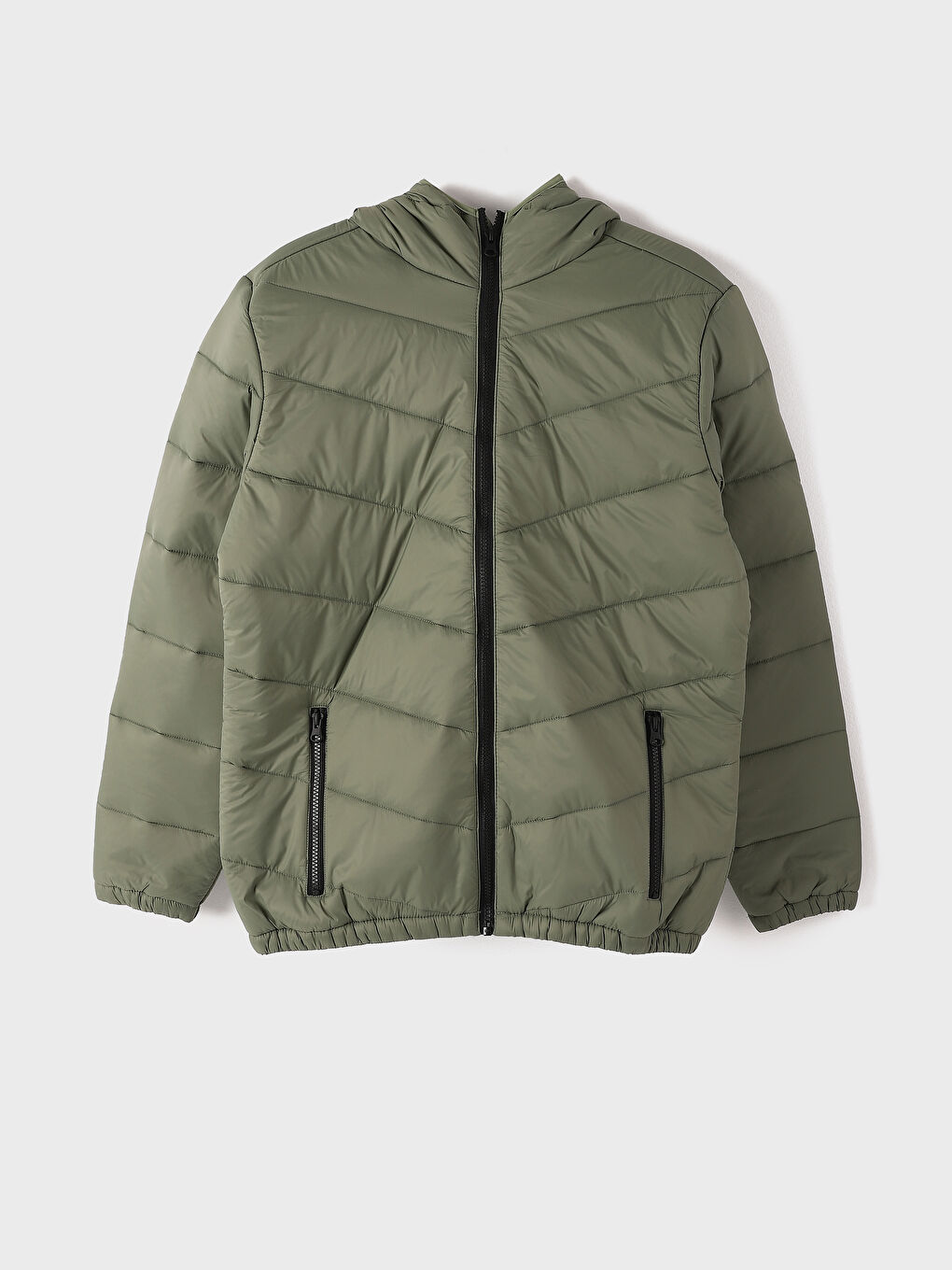 بالطو منفوخ رجالي بقصة ضيقة بغطاء رأس