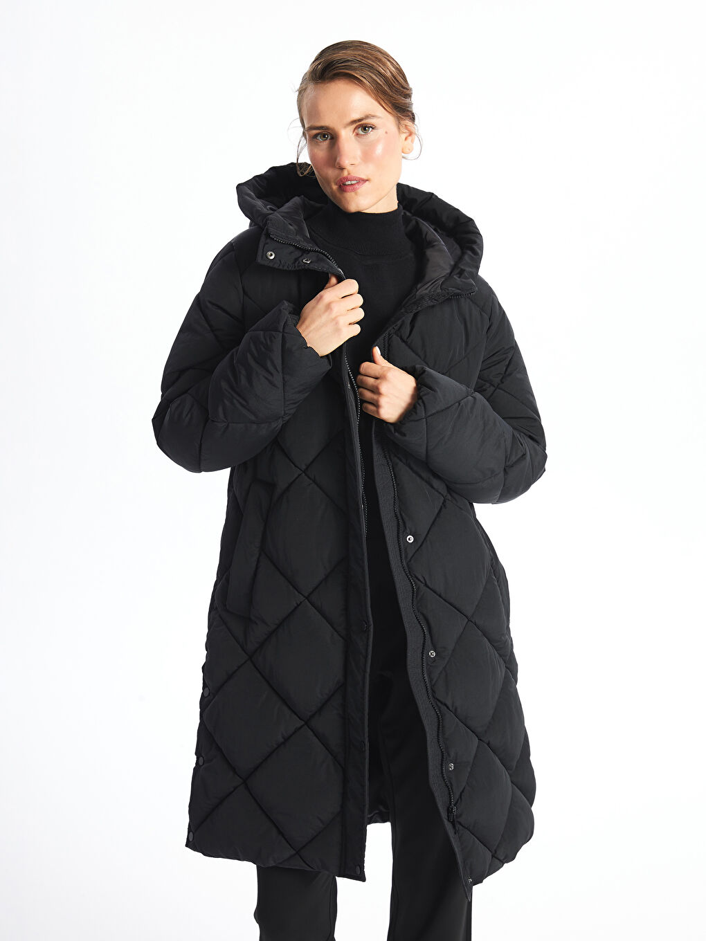 معطف منتفخ بقبّ نساء