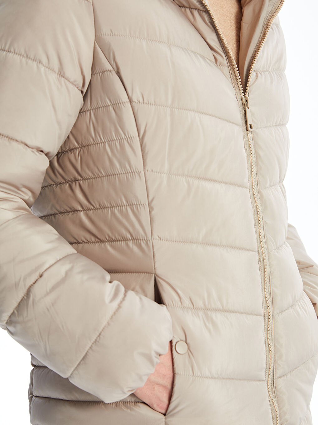 Geacă Matlasată cu Glugă pentru Femei-3