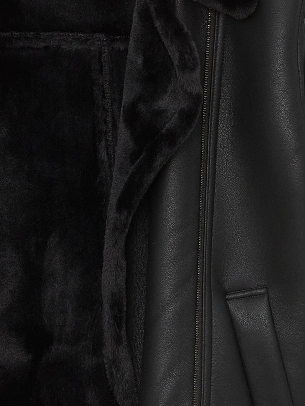 Siyah Kadın Biker Yaka Düz Deri Görünümlü Mont-17