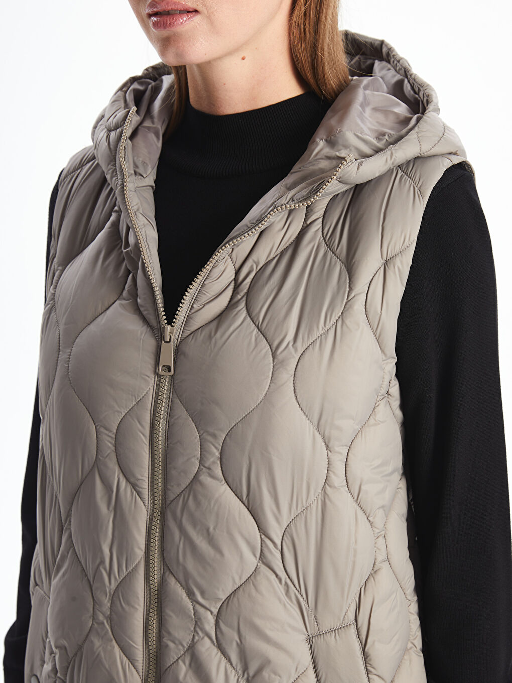Hooded Quilted Women's Puffer Gilet-2