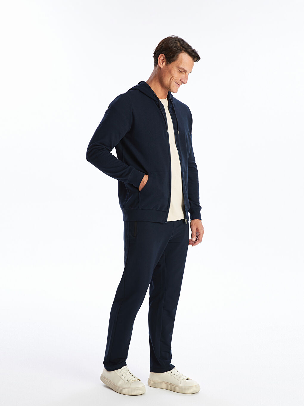 Standard Fit Men's Sweatpants