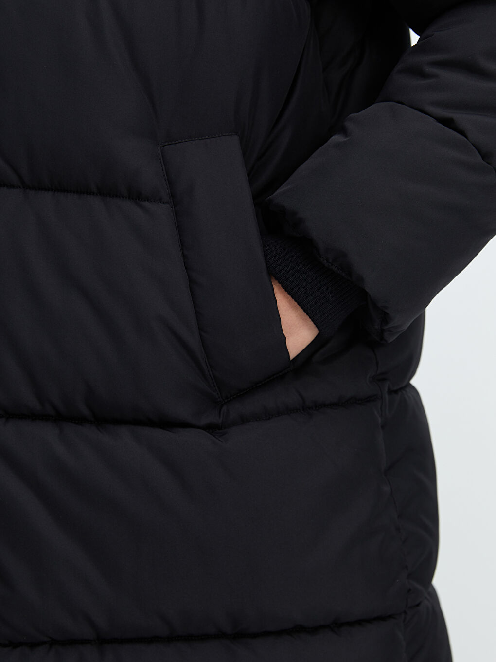 Women's Hooded Plain Puffer Coat-2