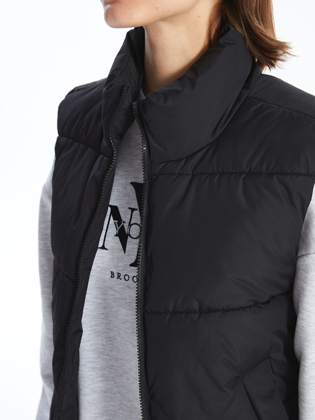 Vestă matlasată simplă cu guler tip pâlnie pentru femei-2