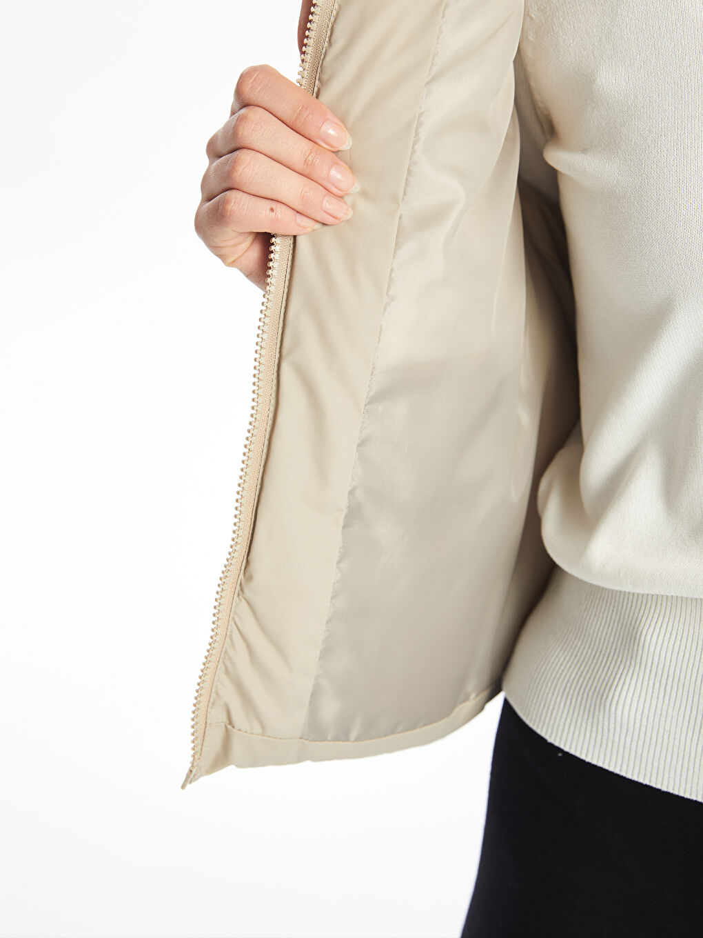 Doudoune sans manches à col cheminée unie pour Femmes-3