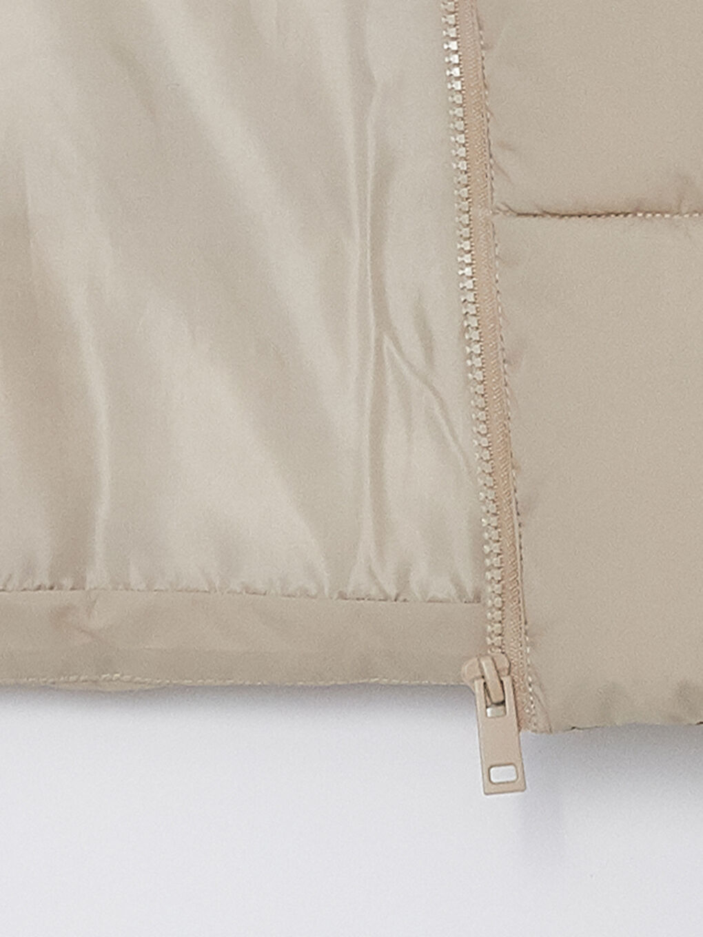 Doudoune sans manches à col cheminée unie pour Femmes-7