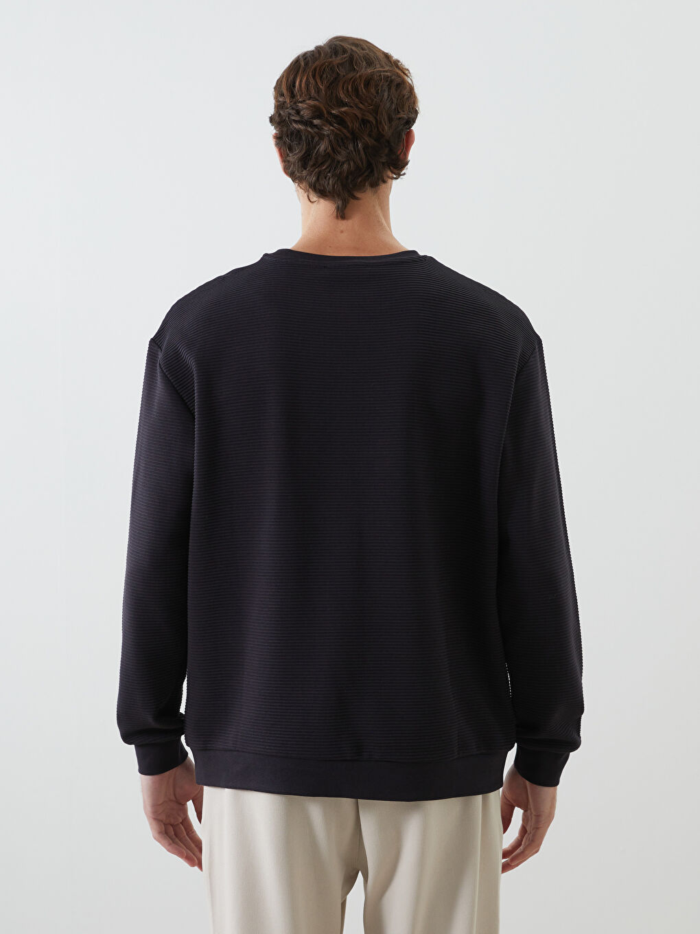 سويت شيرت كم طويل بياقة دائرية للرجال-3