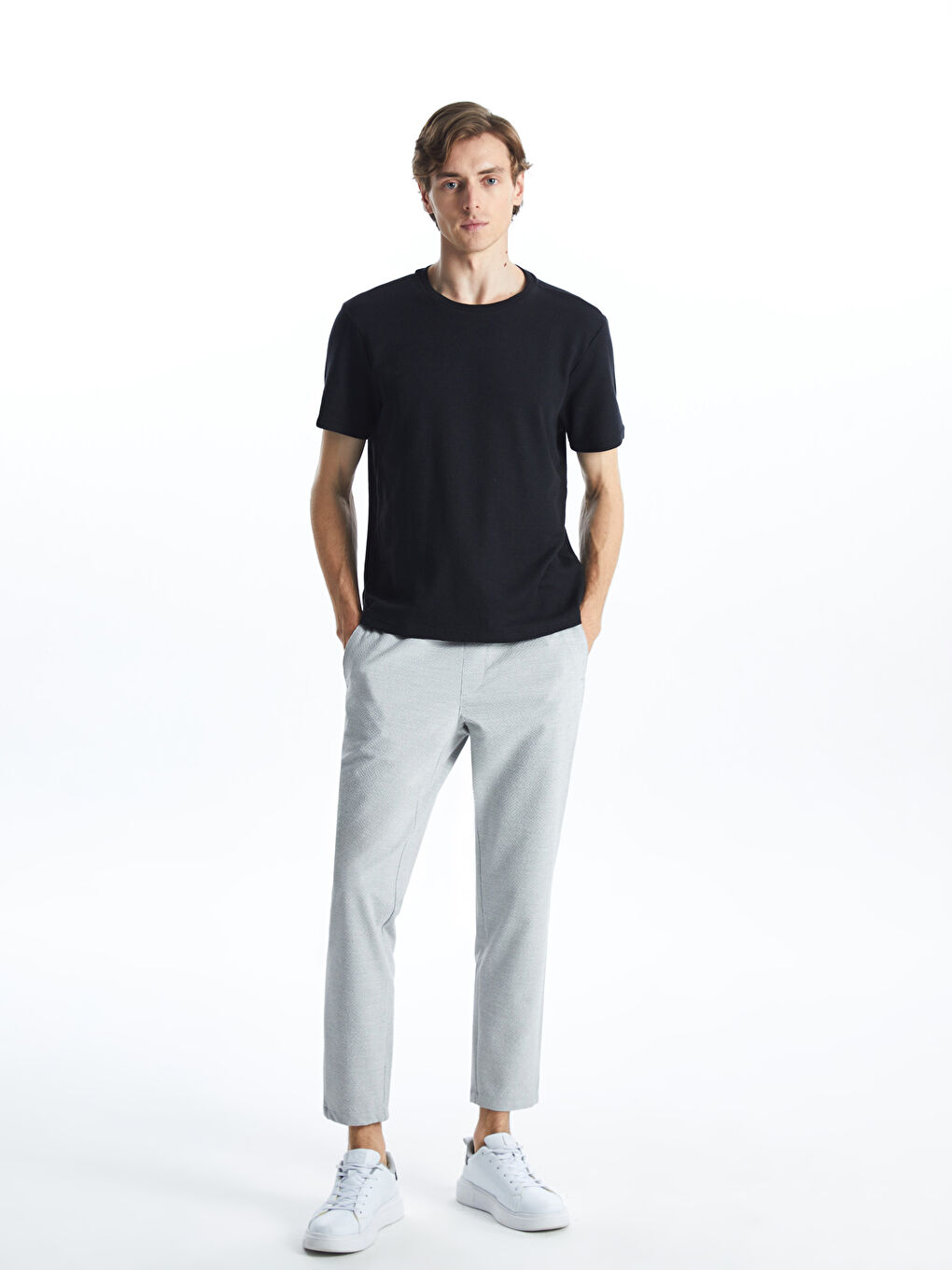 T-shirt à Manches Courtes pour Hommes avec Col Rond-1