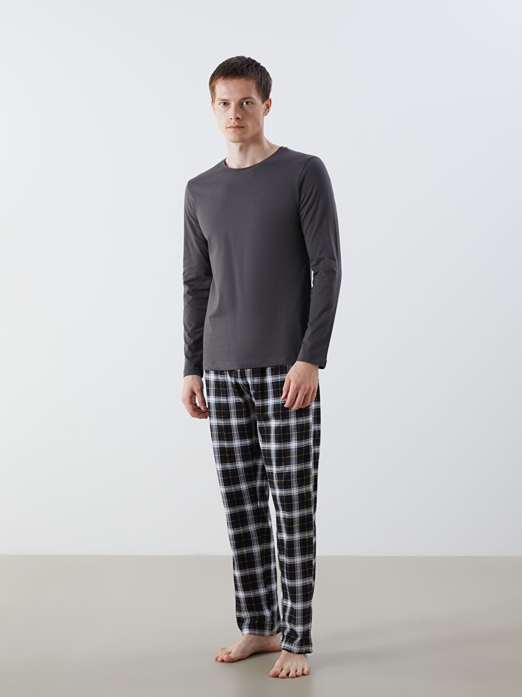 Antrasit Bisiklet Yaka Uzun Kollu Erkek Atlet