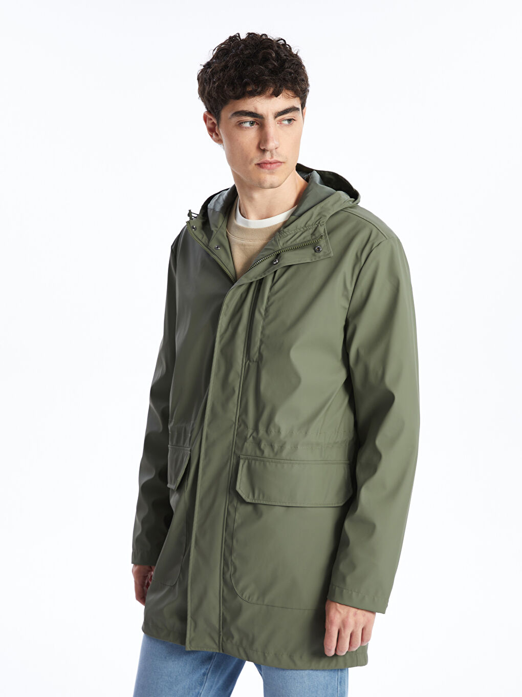 Haki Standart Kalıp Kapüşonlu Erkek Mont