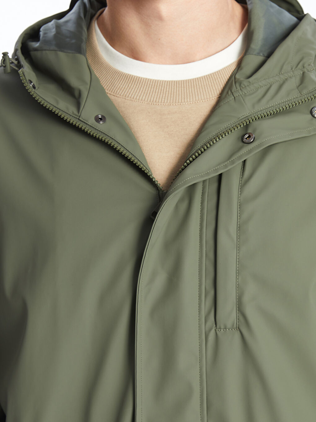 Haki Standart Kalıp Kapüşonlu Erkek Mont-2