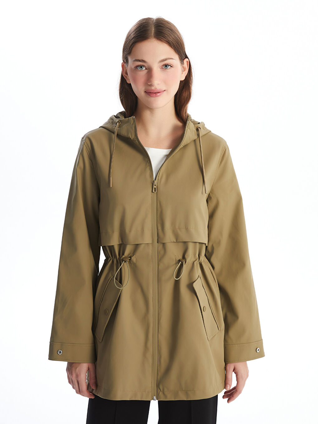 Kapüşonlu Düz Deri Görünümlü Kadın Yağmurluk