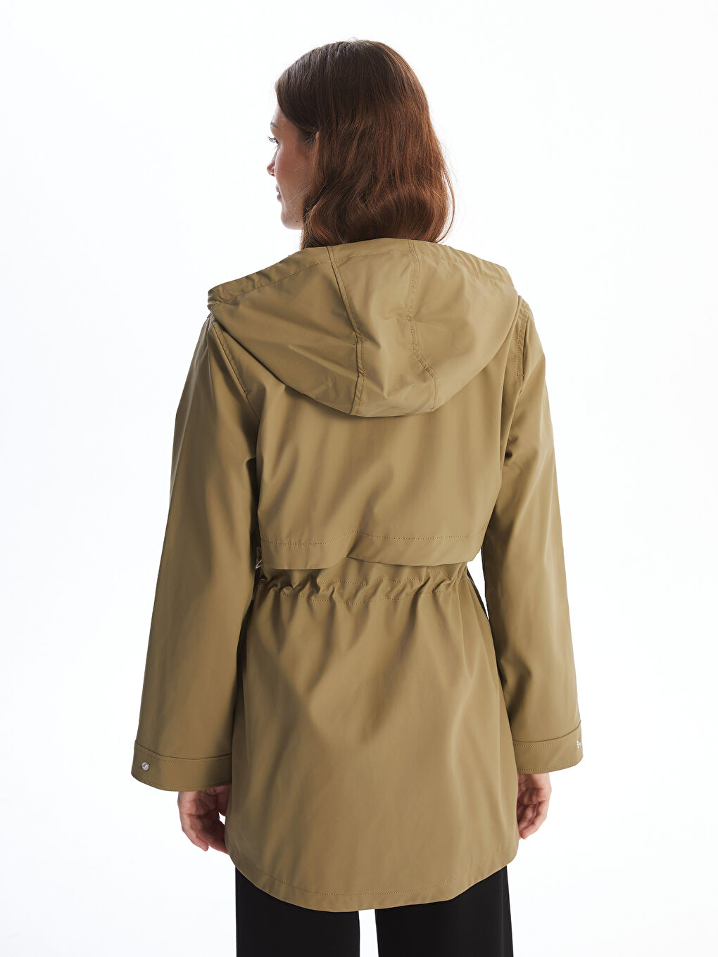 Kapüşonlu Düz Deri Görünümlü Kadın Yağmurluk-4