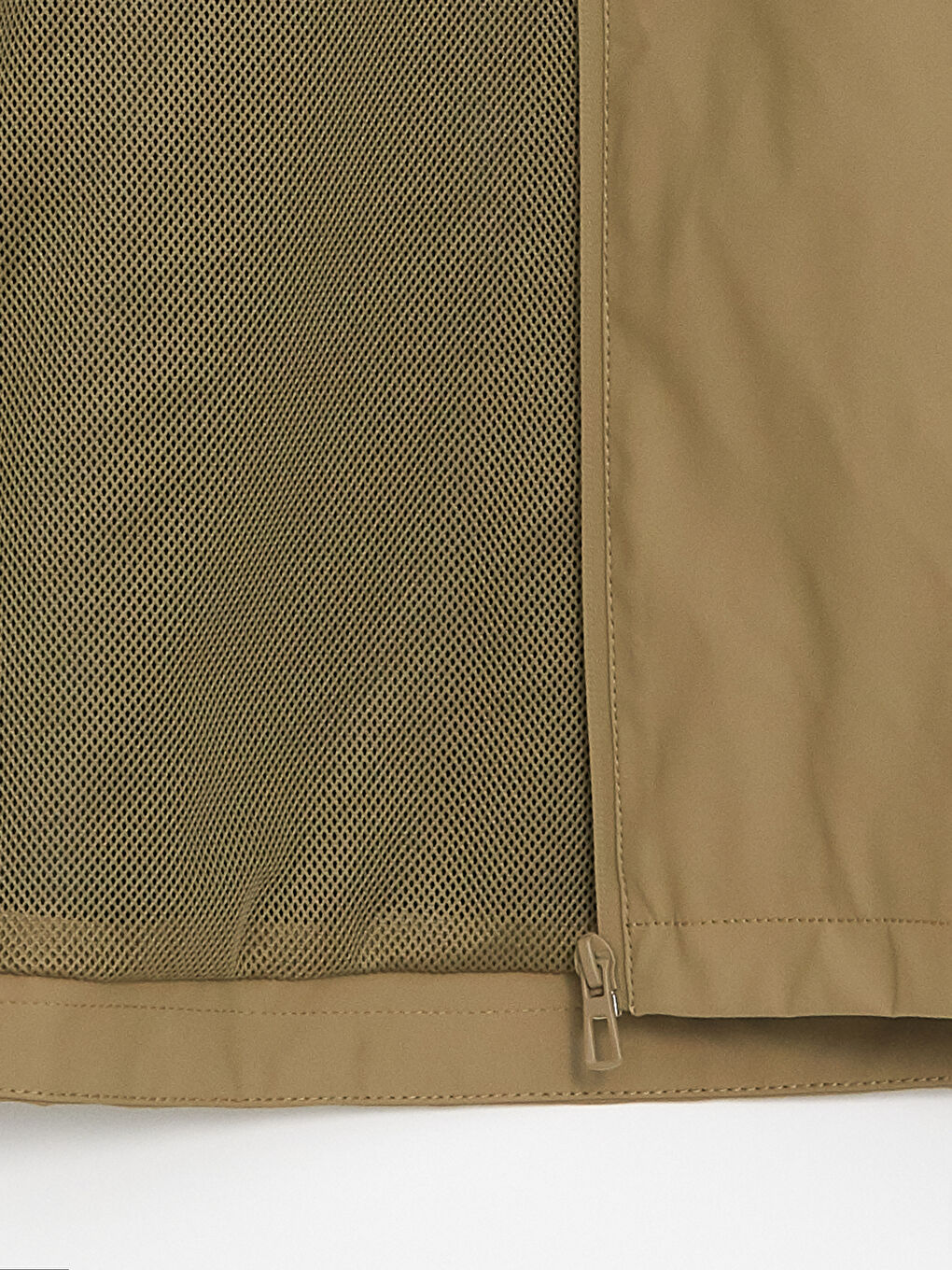 Kapüşonlu Düz Deri Görünümlü Kadın Yağmurluk-7