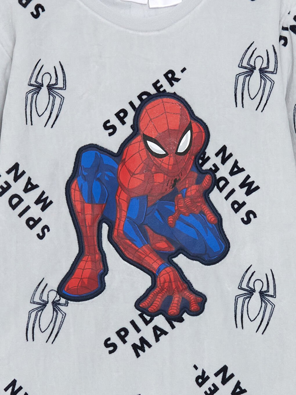 LCW Kids Açık Gri Bisiklet Yaka Spiderman Baskılı Erkek Çocuk Pijama Üstü - 2