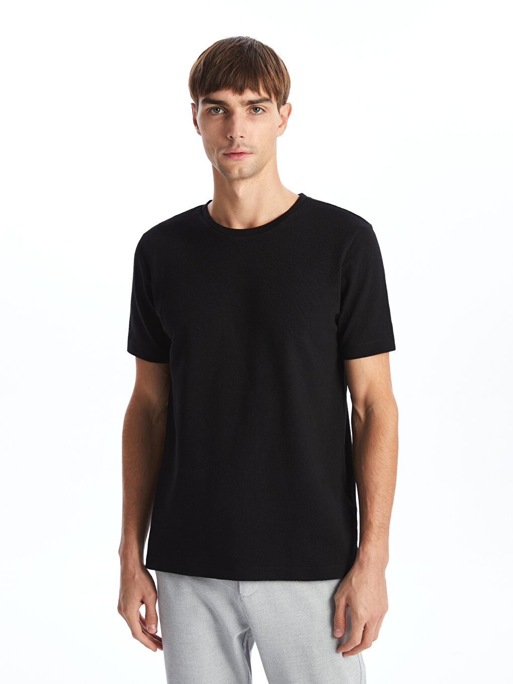 تيشيرت رجالي بياقة دائرية قماش جيرسي