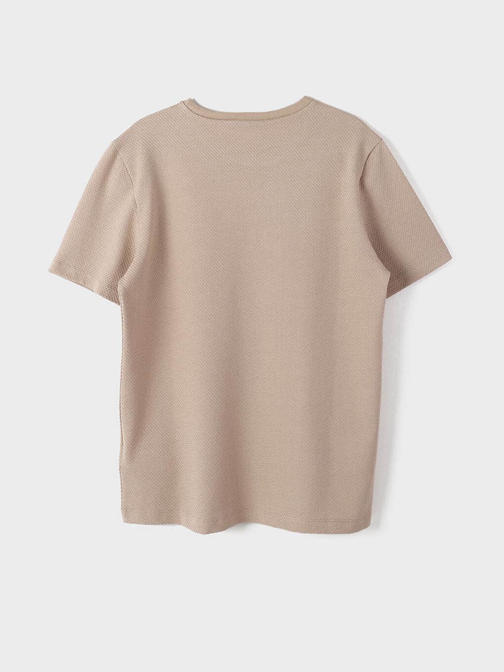 تيشيرت رجالي بياقة دائرية قماش جيرسي-1