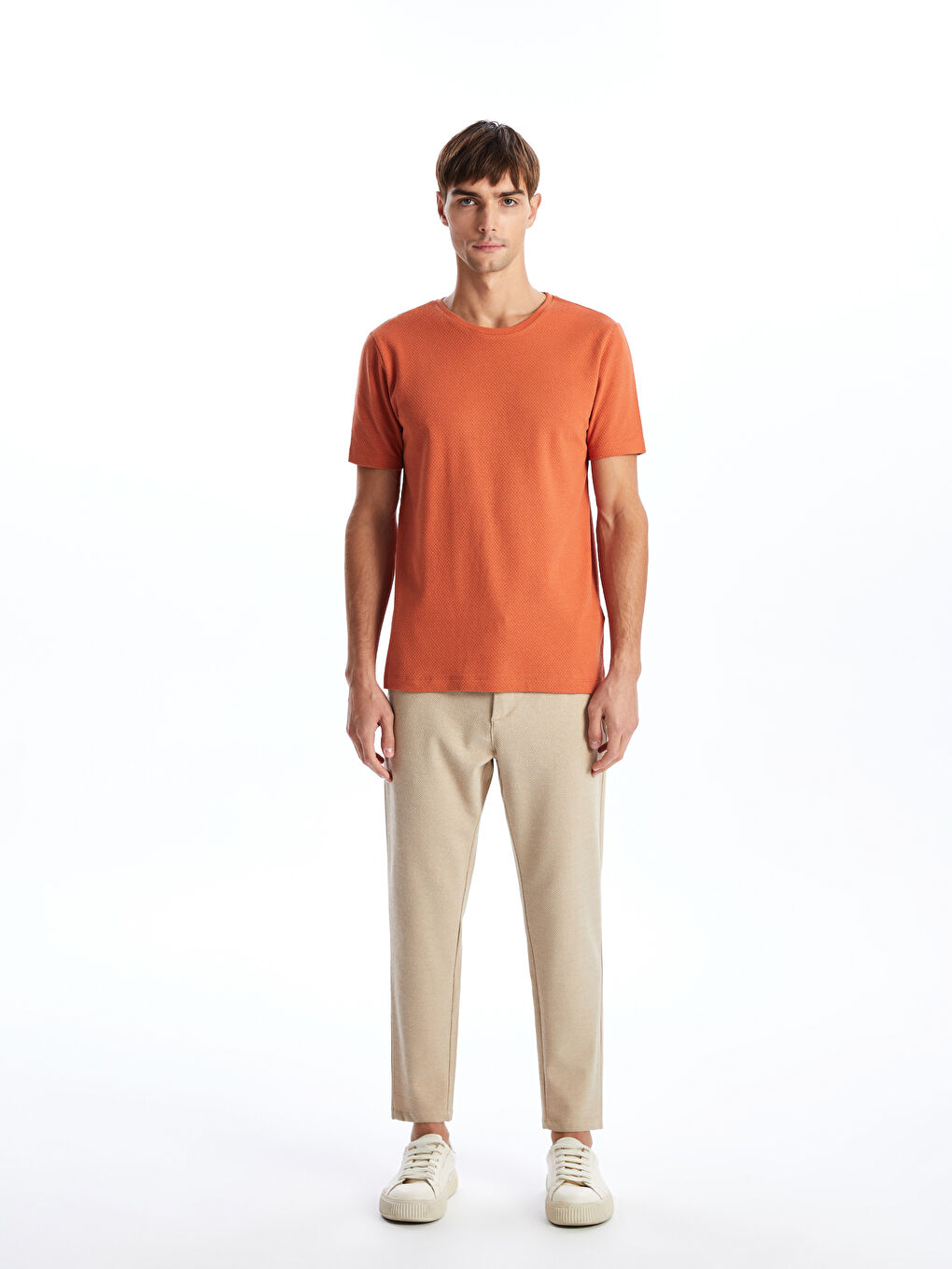 تيشيرت رجالي بياقة دائرية قماش جيرسي-1