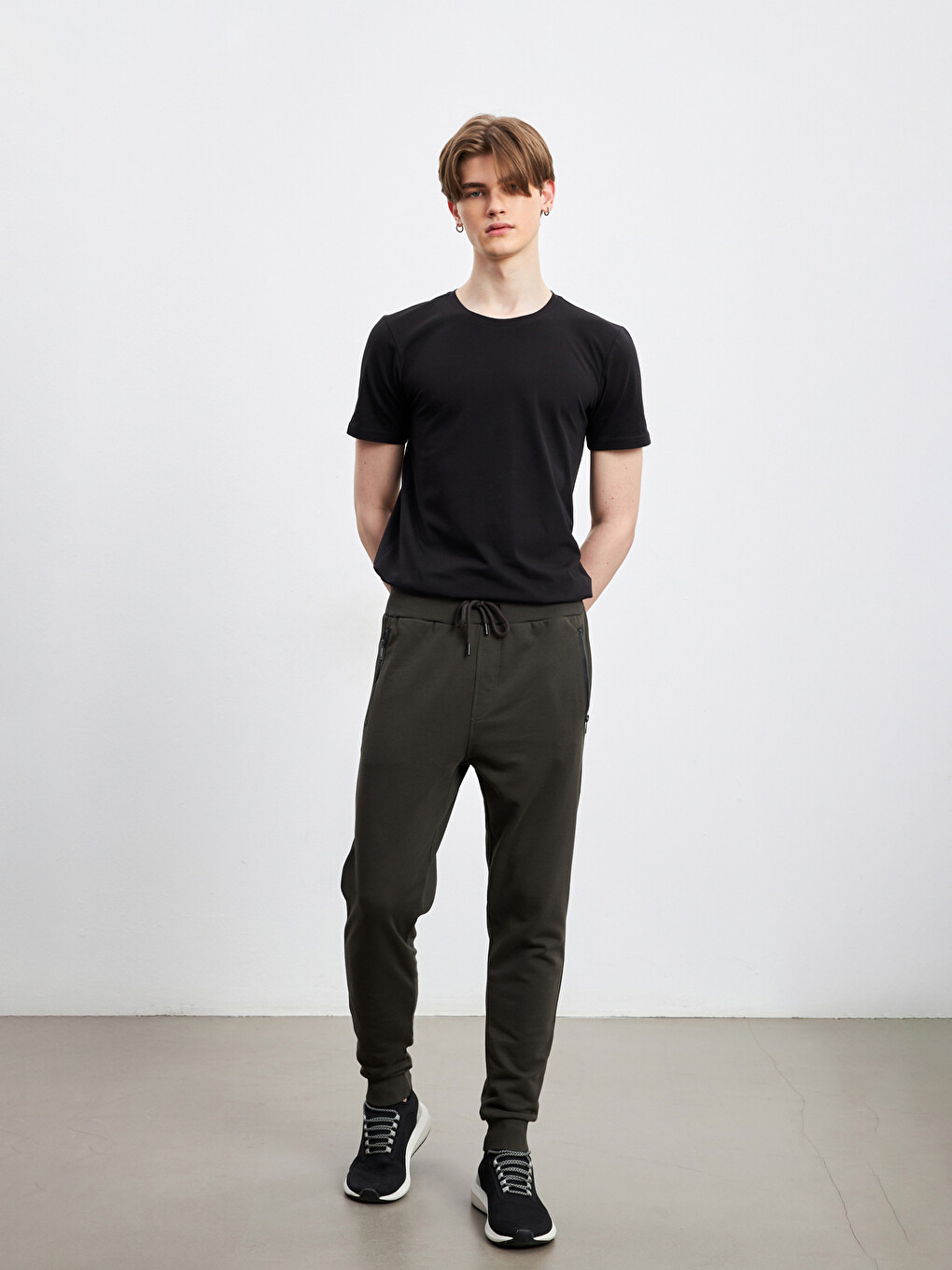 Man Khaki Jogger Sweatpants