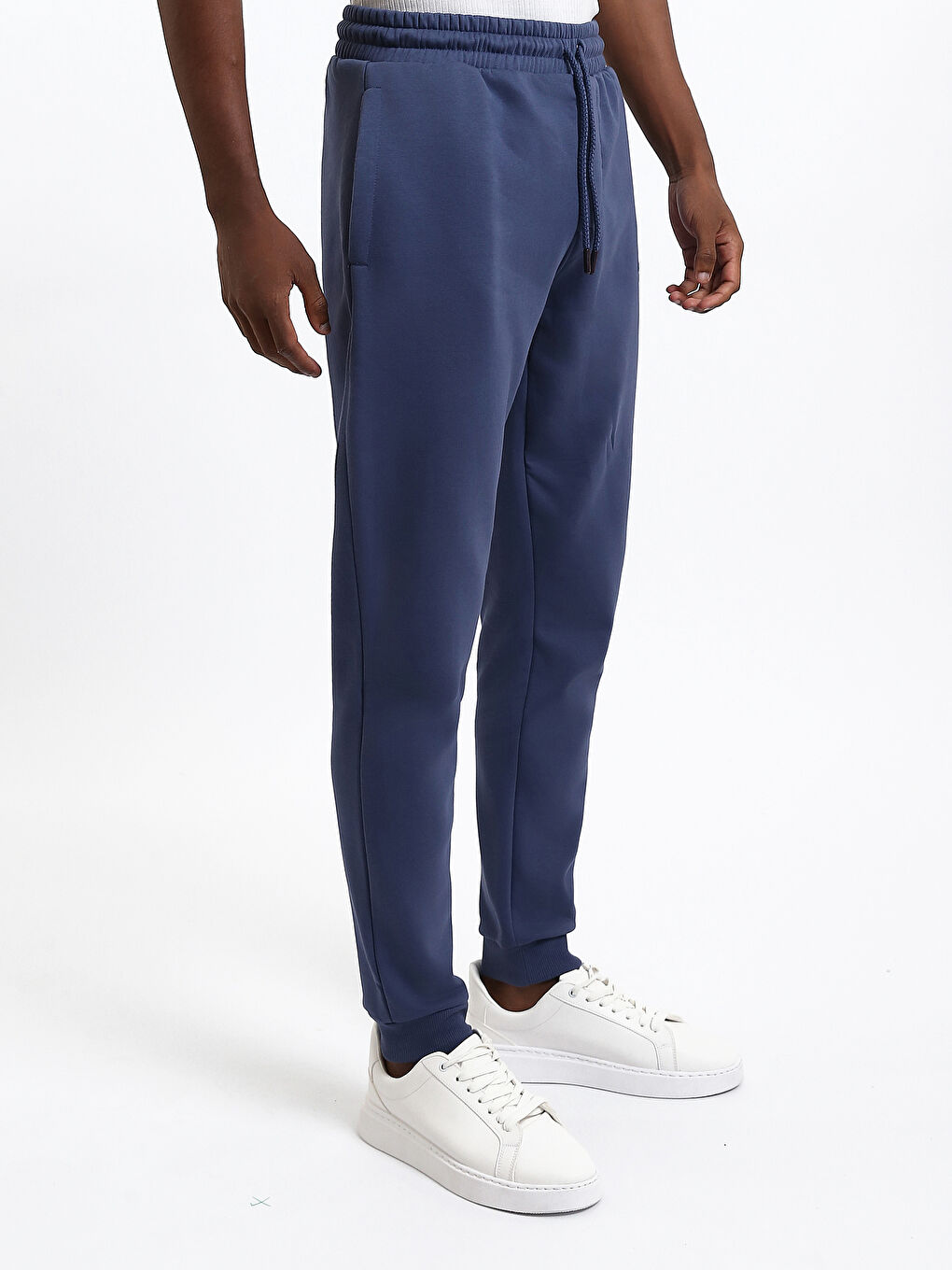 Standard Fit Men's Jogger Sweatpants-3