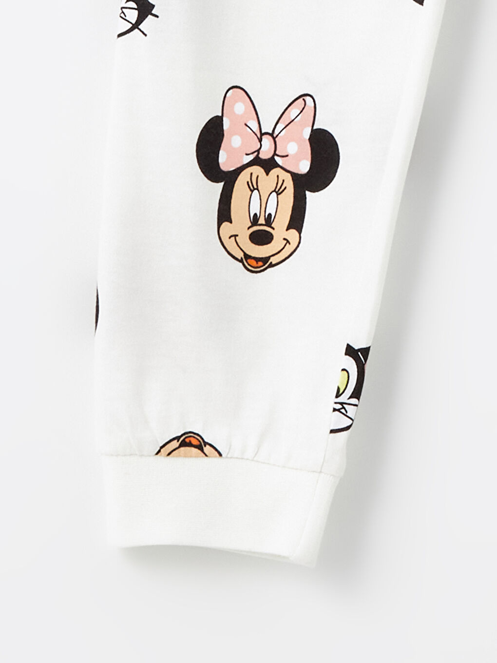 LCW Kids Pembe Bisiklet Yaka Minnie Mouse Baskılı Kısa Kollu Kız Çocuk Pijama Takımı - 5