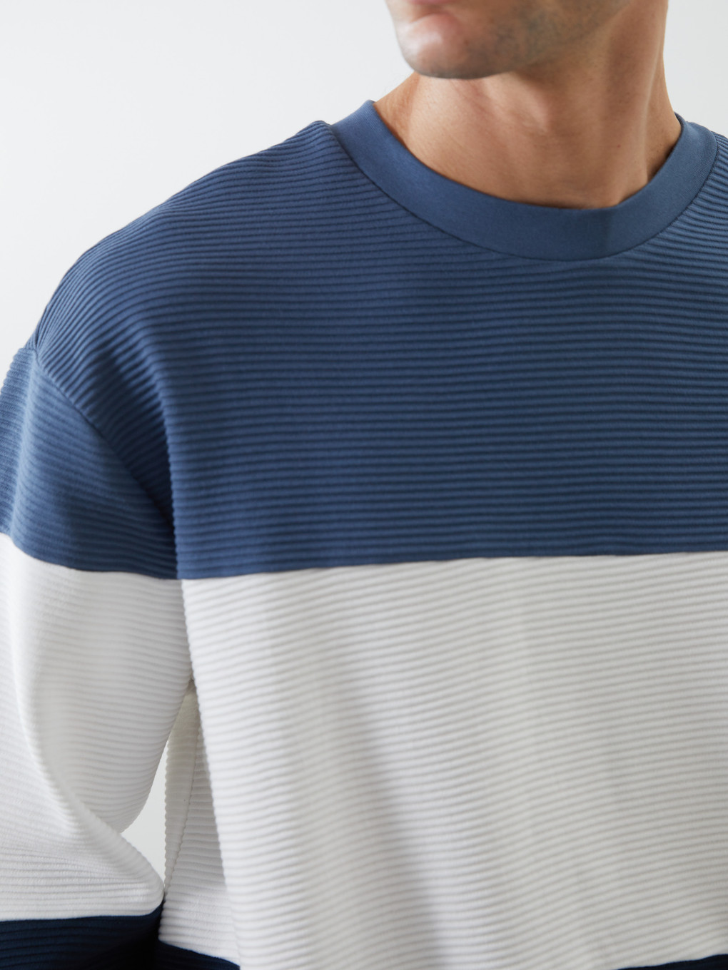 Crew Neck Long Sleeve Color Block Men's Sweatshirt-2