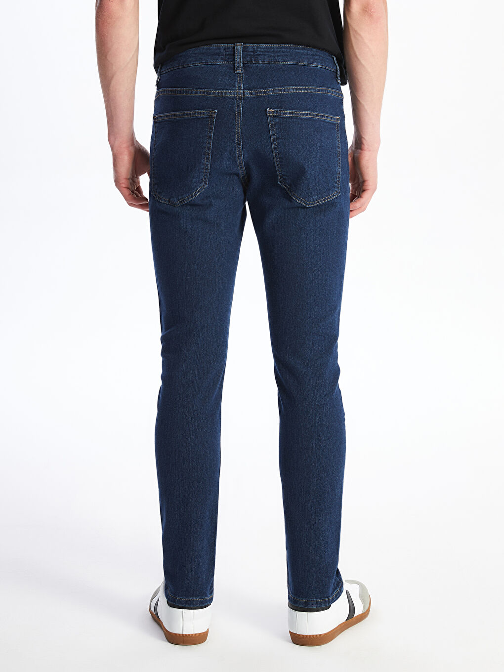 جينز 750 بقصة ضيقة للرجال-3