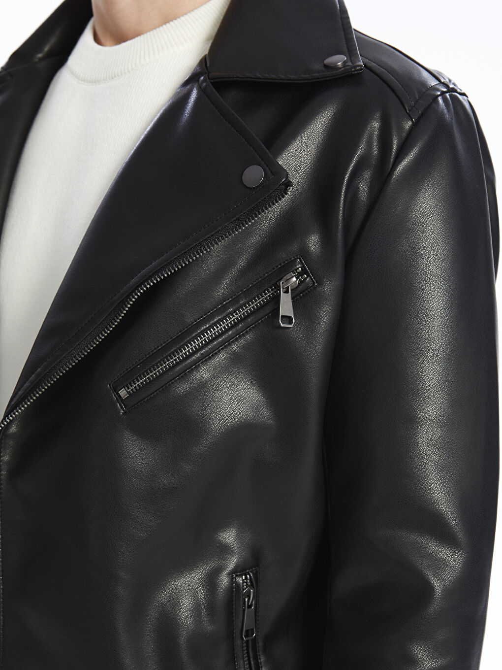 Slim Fit Biker Neck Men's Faux Leather Coat-3