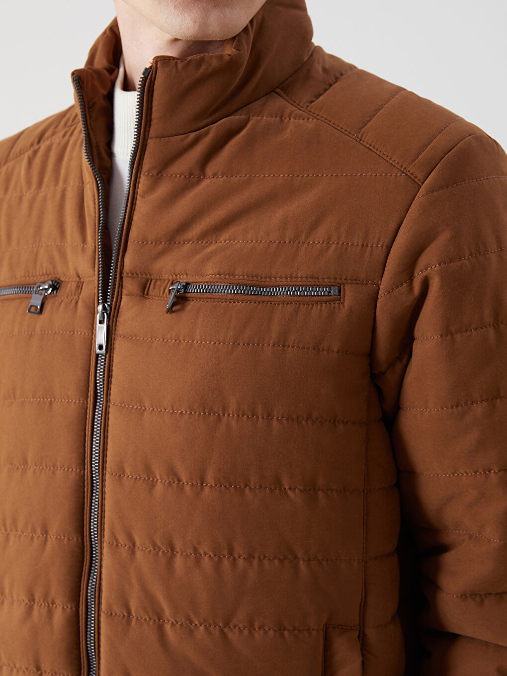 Bej Standart Kalıp Dik Yaka Erkek Şişme Mont-4