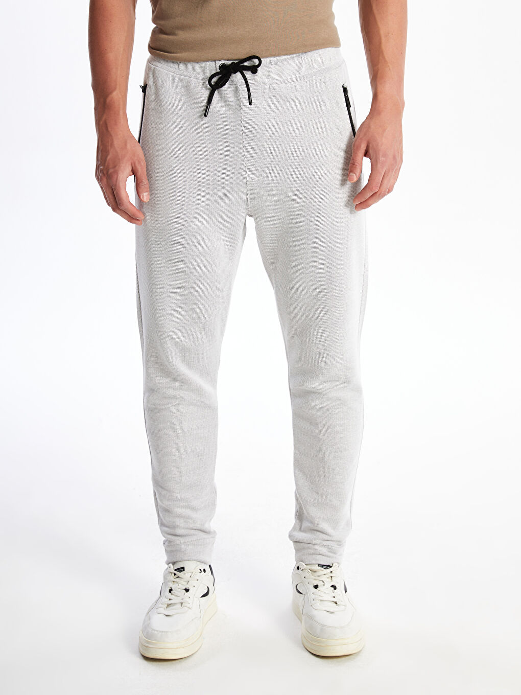 LCW Casual Grı Slim Fit Erkek Jogger Eşofman Altı - 2