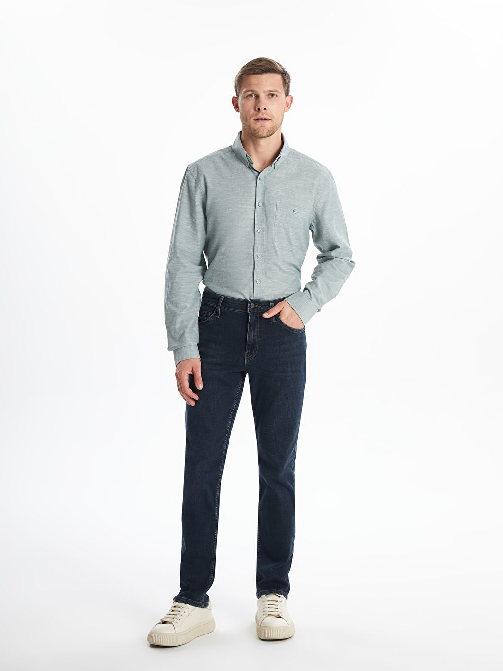 LCWAIKIKI Classic Regular Fit Uzun Kollu Poplin Erkek Gömlek -W42248Z8-S3L