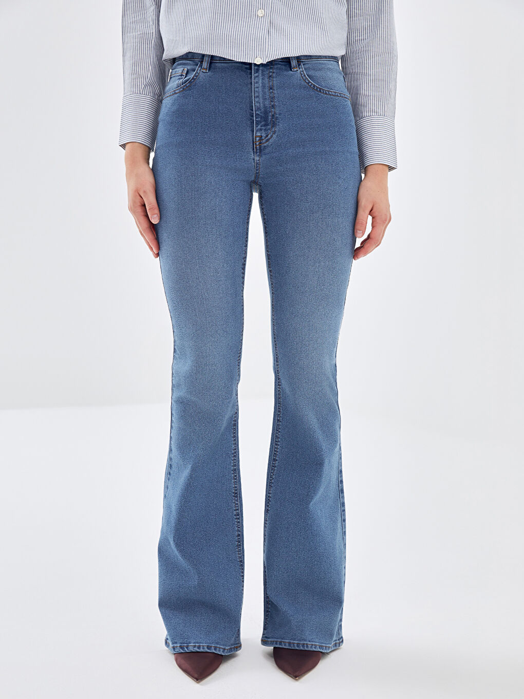 LCW Jeans جینزی مەریخ فڵێر بۆ ژنان -W42267Z8-507