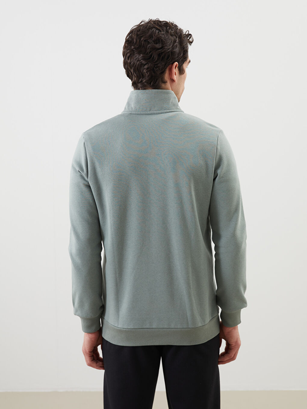 Haki Dik Yaka Uzun Kollu Erkek Kalın Sweatshirt-3